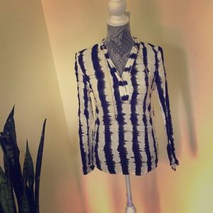 Light and soft multi color top